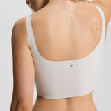 ISETTA BONDED DAILY BRA WHITE STONE BACK CLOSE UP