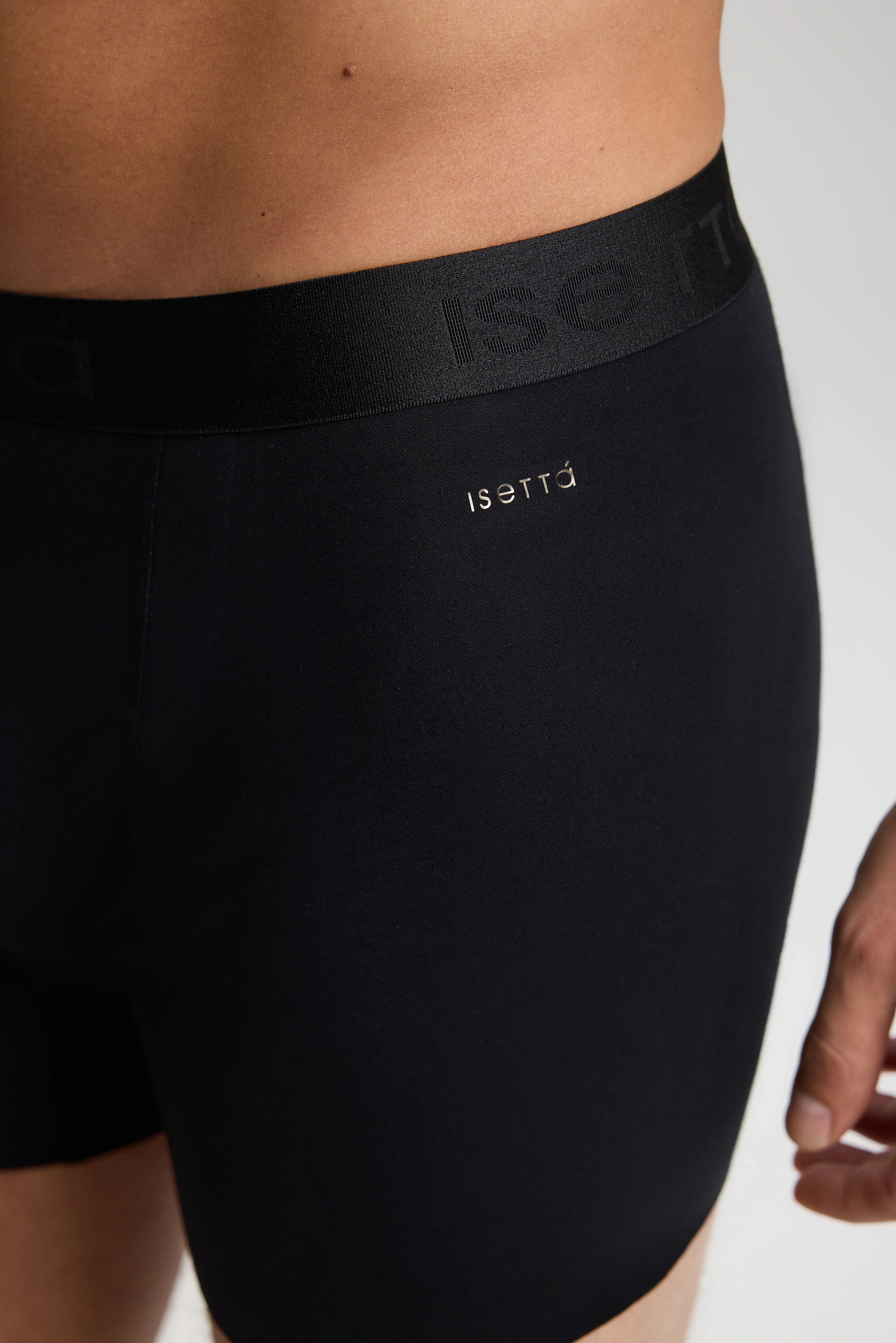 ISETTA MICROMODAL BONDED DAILY MAN BOXER BLACK SİDE CLOSE UP